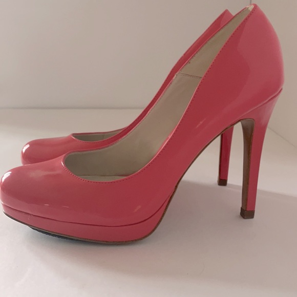 💕Aldo Coral coloured patent leather heels 💕 - Picture 4 of 7